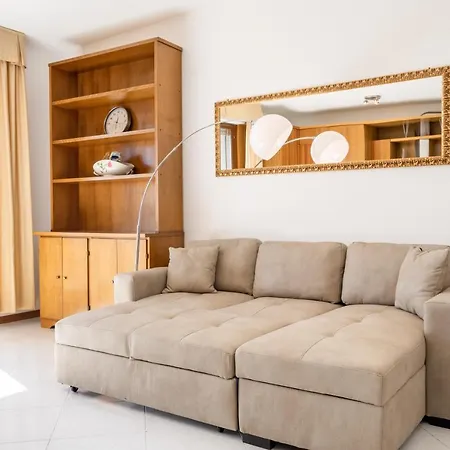 アパート Guesthost - Bright With Terrace X6 *