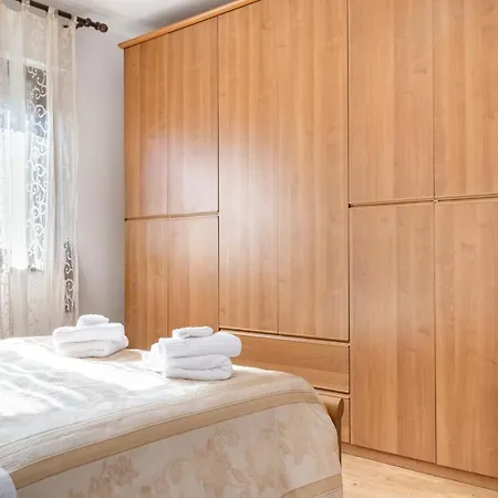 Guesthost - Bright With Terrace X6 ポンテ・サン・ジョヴァンニ