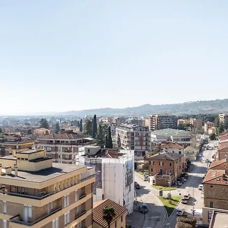 Guesthost - Bright With Terrace X6 * Ponte San Giovanni